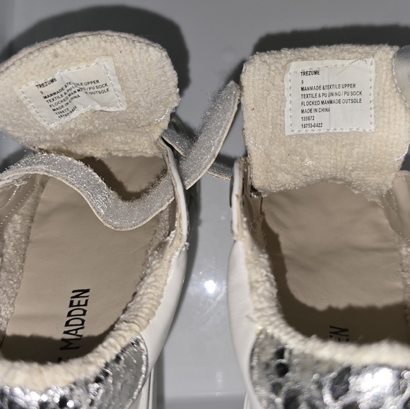 SteveMadden:Trezume Velcro Sneakers Fleece Lined Sparkly Pink Star, Lil Girl's:9 - Picture 12 of 15